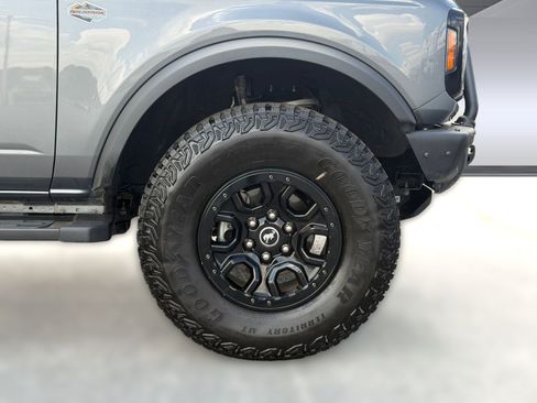 Used 2024 Ford Bronco Wildtrak AWD/4WD image 15