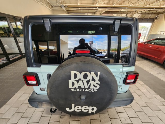 Used 2024 Jeep Wrangler Unlimited Sport AWD/4WD image 5