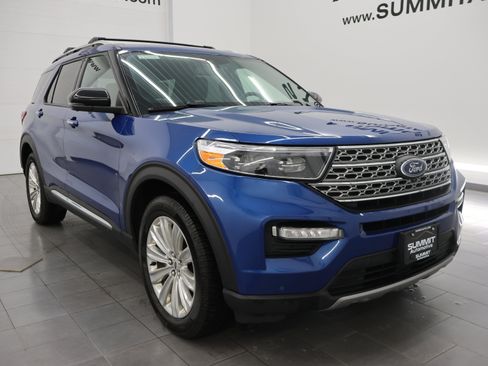 Used 2020 Ford Explorer Limited w/ Class III Trailer Tow Package AWD/4WD image 2