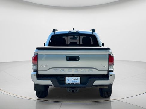 Used 2023 Toyota Tacoma Limited AWD/4WD image 6