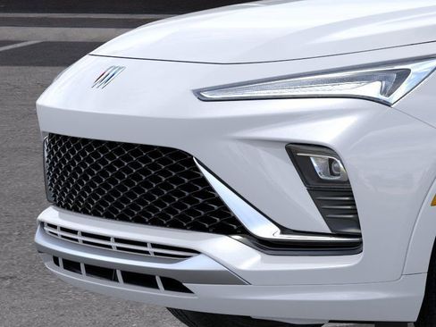 New 2026 Buick Envista Avenir image 13