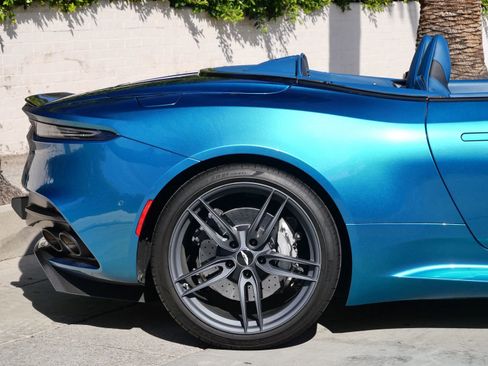Used 2020 Aston Martin DBS Superleggera Volante image 20