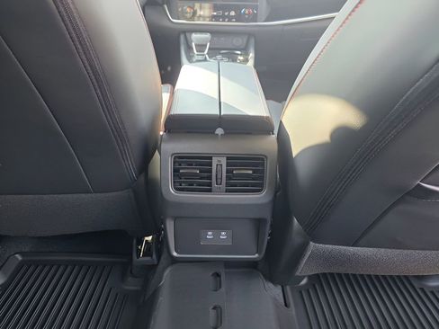 New 2026 Nissan Rogue SV AWD/4WD image 12