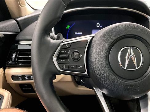 Used 2023 Acura MDX SH-AWD w/ Technology Package image 12