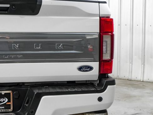 Used 2022 Ford F350 Platinum w/ FX4 Off-Road Package AWD/4WD image 51