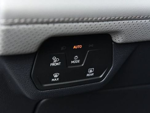 New 2026 Volkswagen Atlas Peak Edition AWD/4WD image 11