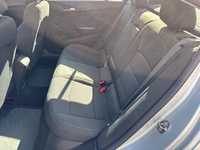 Used 2017 Chevrolet Cruze LT w/ Convenience Package FWD image 8