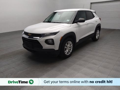 Used 2021 Chevrolet TrailBlazer LS FWD image 1