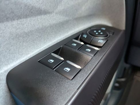 New 2025 Ford Maverick XLT image 24