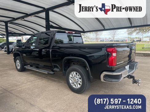 Used 2024 Chevrolet Silverado 2500 LT w/ Texas Edition image 5