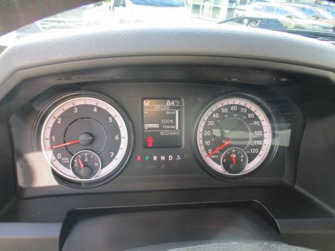 Used 2019 RAM 1500 Express w/ Express Value Package AWD/4WD image 16