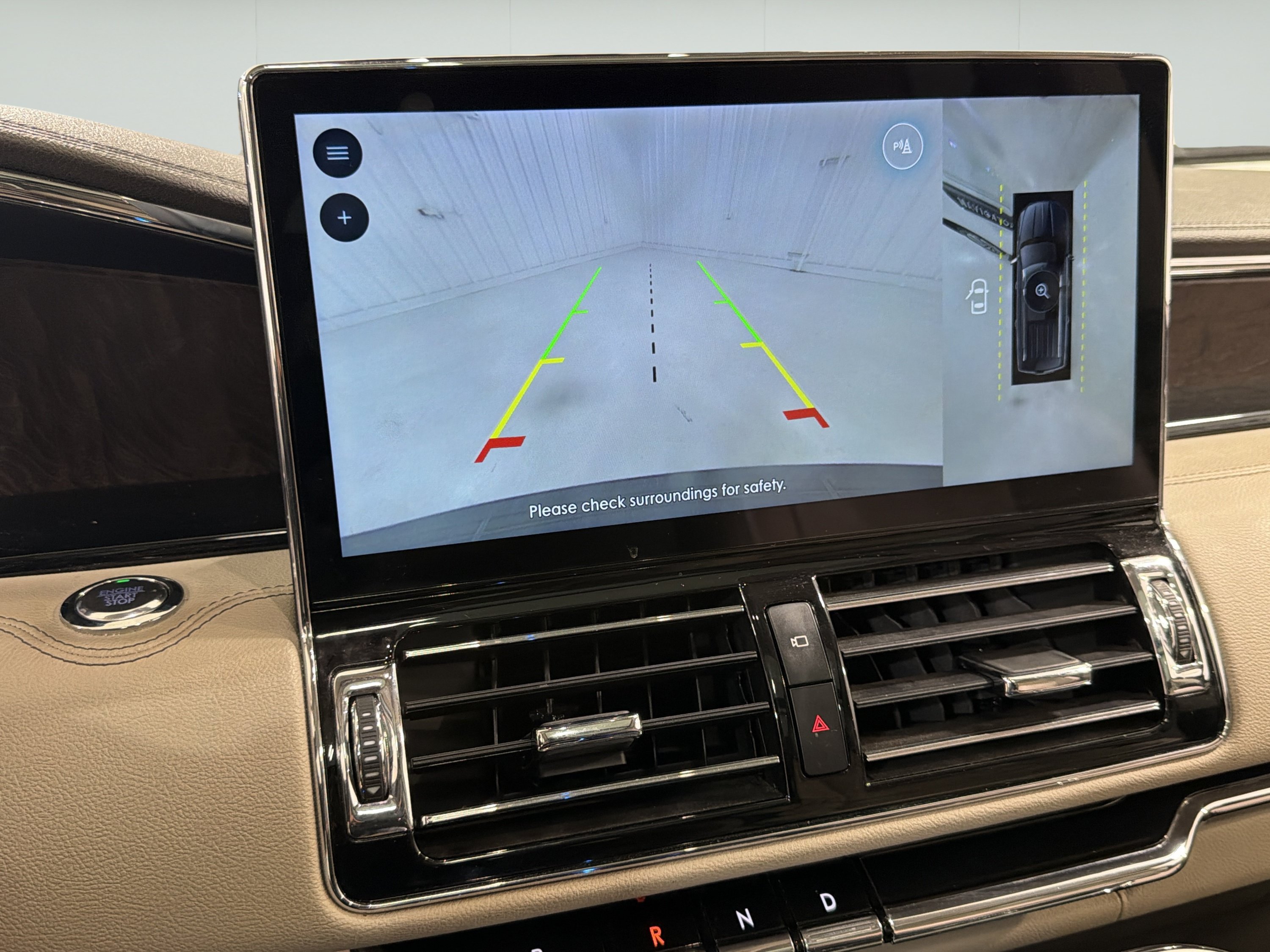 Used 2023 Lincoln Navigator Reserve AWD/4WD image 20