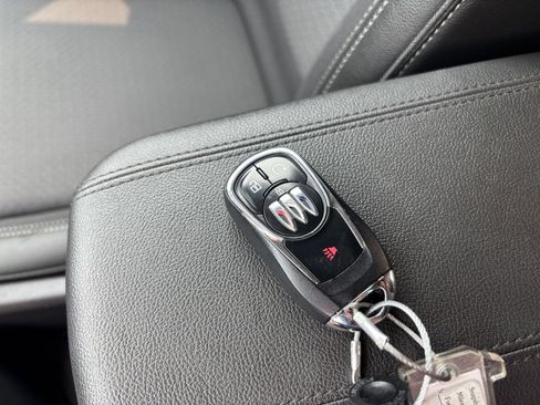 Used 2026 Buick Encore GX Preferred FWD image 17
