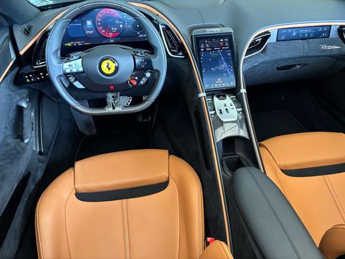 Used 2025 Ferrari Roma Spider RWD image 27