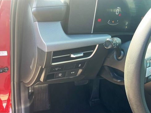 Used 2025 Hyundai Sonata SEL FWD image 10