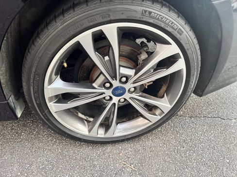 Used 2020 Ford Fusion Titanium image 24