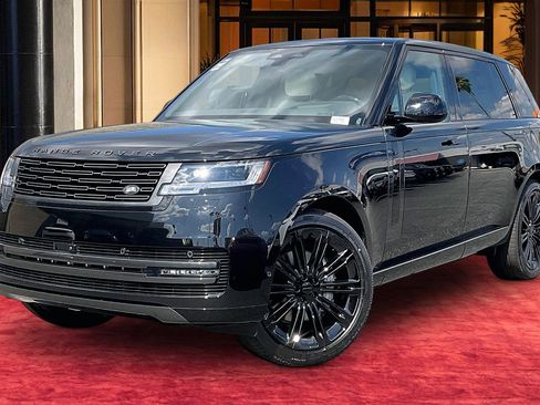 New 2026 Land Rover Range Rover Long Wheelbase SE image 1
