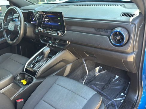 Used 2023 Chevrolet Colorado Trail Boss w/ Advanced Trailering Package image 11