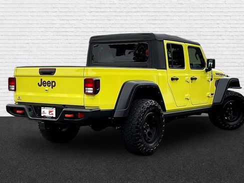 Used 2023 Jeep Gladiator Mojave AWD/4WD image 6