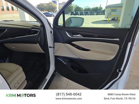 Used 2019 Buick Enclave Essence image 24