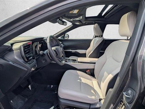 Used 2025 Lexus RX 350 Premium image 17