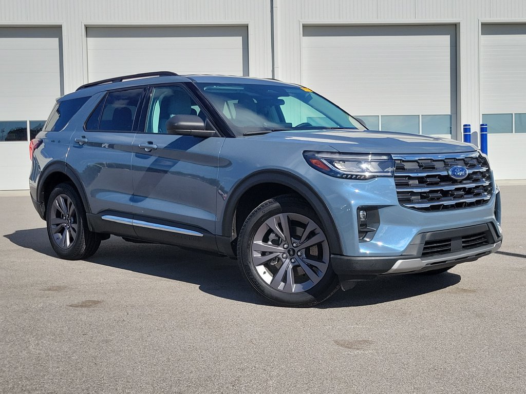 Used 2025 Ford Explorer Active w/ Active Comfort Package AWD/4WD image 35