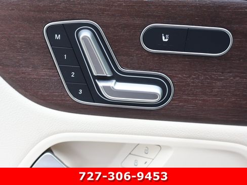 Certified 2023 Mercedes-Benz GLA 250 4MATIC image 16