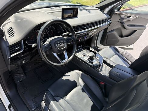 Used 2017 Audi Q7 2.0T Premium AWD/4WD image 21