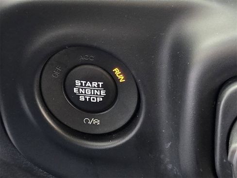 Used 2019 Jeep Wrangler Unlimited Rubicon image 26