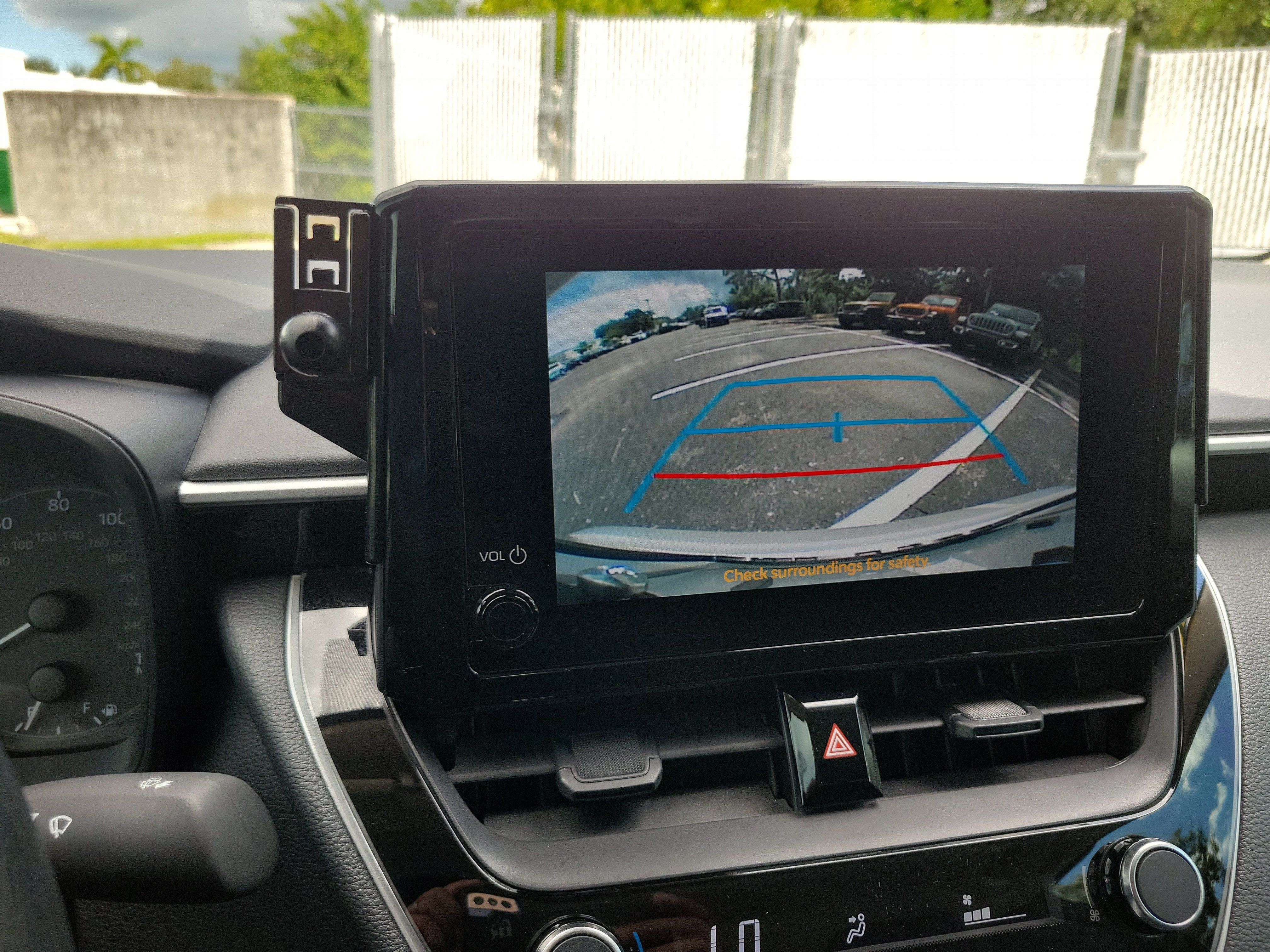 Used 2025 Toyota Corolla LE FWD image 23