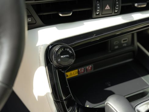 Used 2025 Lexus NX 350h AWD w/ Accessory Package (2T) image 12