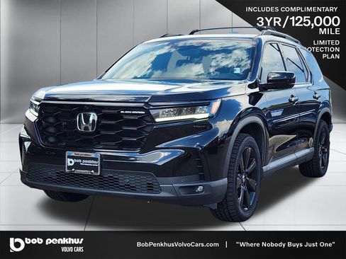 Used 2025 Honda Pilot Black Edition image 23