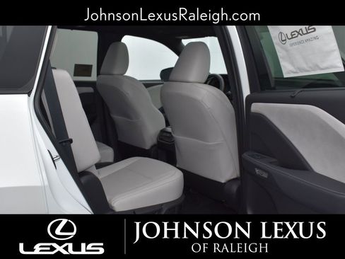 Certified 2025 Lexus TX 350 Premium image 10