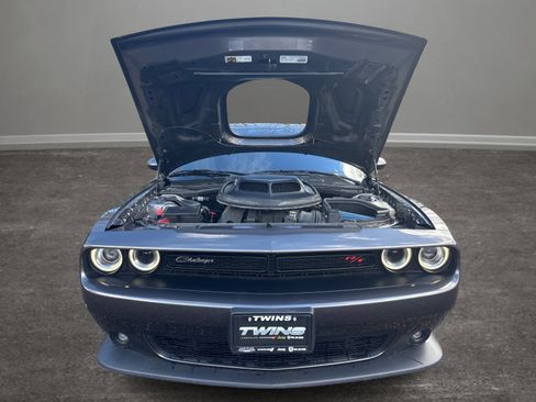 Used 2017 Dodge Challenger R/T Scat Pack image 12