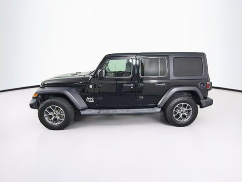 Used 2019 Jeep Wrangler Unlimited Sport S AWD/4WD image 4