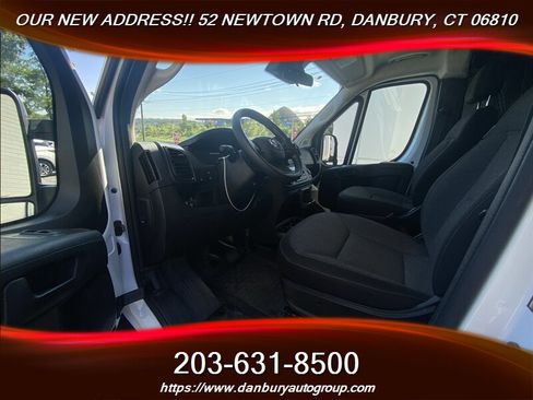 Used 2025 RAM ProMaster 2500 w/ U-Haul Equipment Group FWD image 13