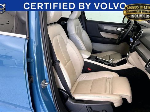 Certified 2023 Volvo XC40 B5 Ultimate w/ Protection Package Premier AWD/4WD image 11