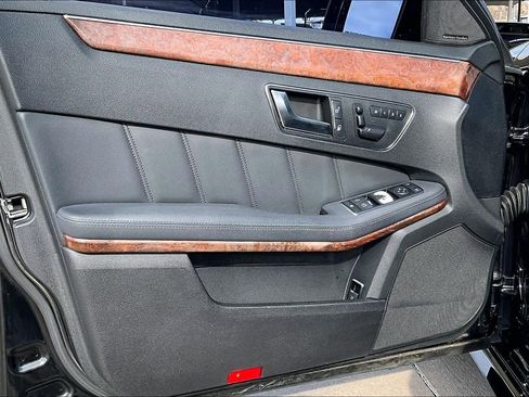 Used 2012 Mercedes-Benz E 350 Sedan image 23