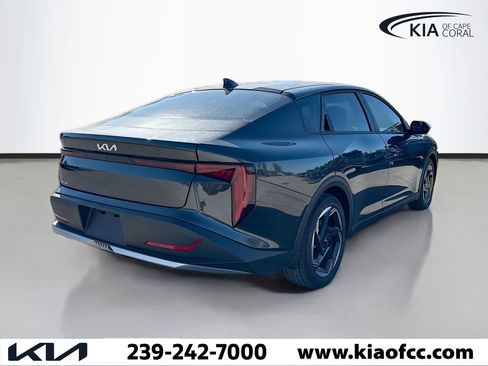 New 2026 Kia K4 EX image 5