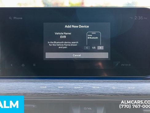 Used 2024 Kia EV9 Land image 45