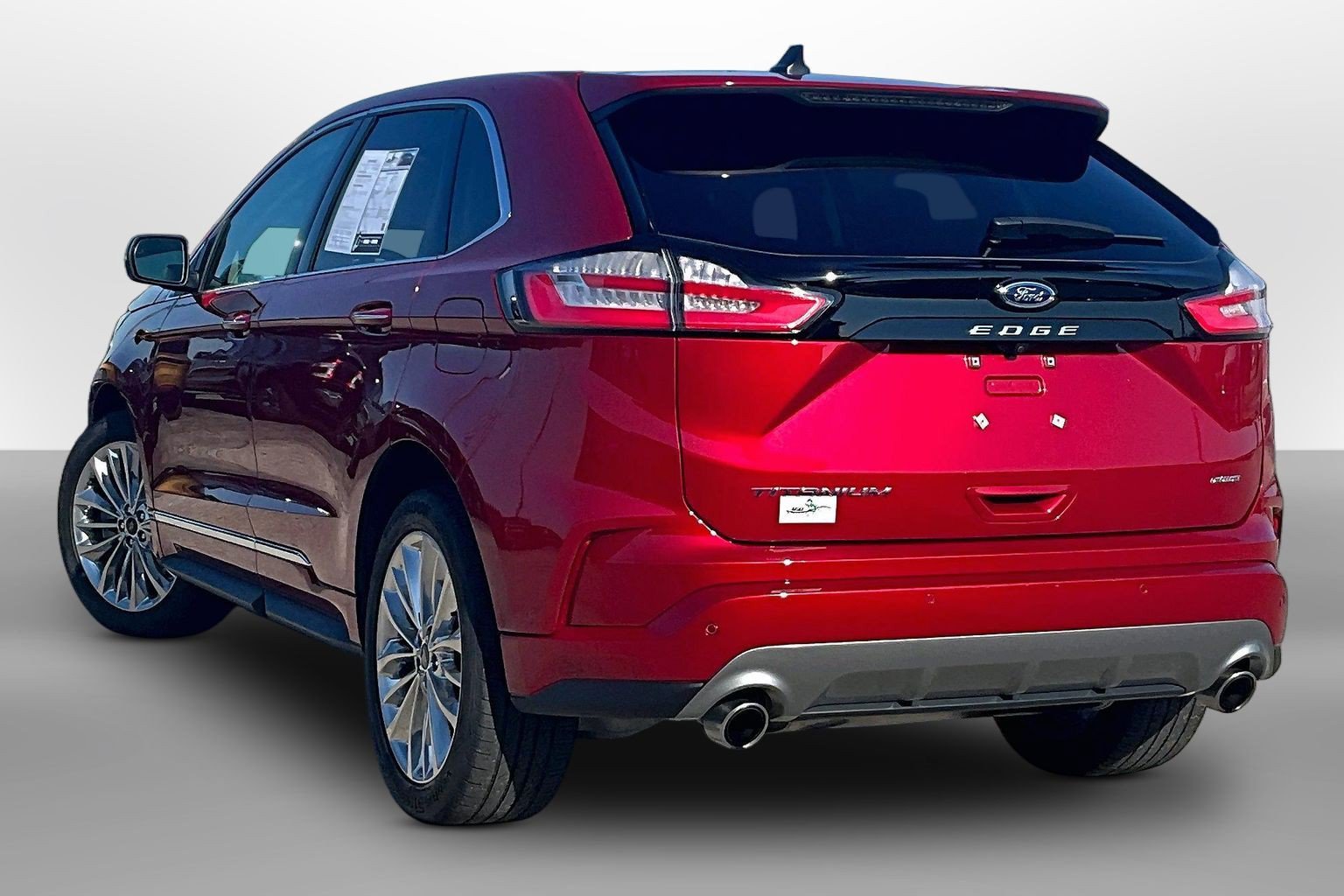 Certified 2023 Ford Edge Titanium w/ Equipment Group 301A AWD/4WD image 10