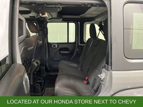 Used 2019 Jeep Wrangler Unlimited Rubicon image 25