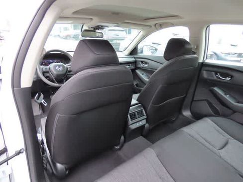 New 2026 Honda Accord SE image 13