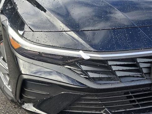 New 2026 Hyundai Elantra SE w/ Cargo Package image 10