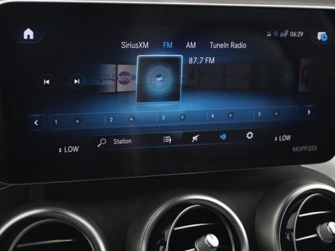 Used 2022 Mercedes-Benz GLC 300 4MATIC w/ Driver Assistance Package image 40