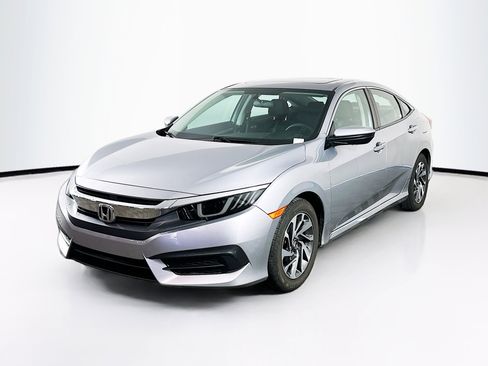 Used 2016 Honda Civic EX image 3
