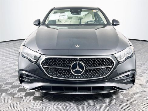 New 2026 Mercedes-Benz E 350 4MATIC Sedan image 9