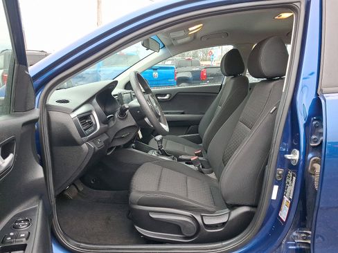 Used 2019 Kia Rio S image 14
