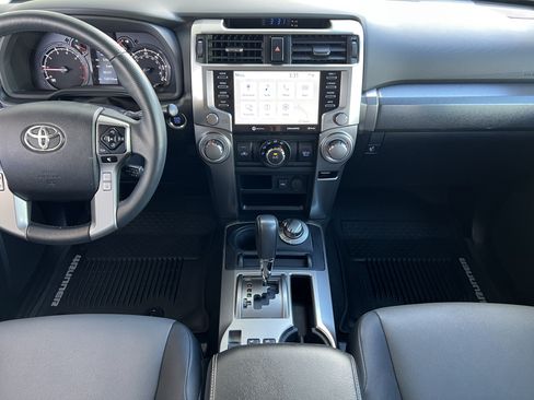 Used 2021 Toyota 4Runner SR5 Premium w/ Moonroof Package AWD/4WD image 36