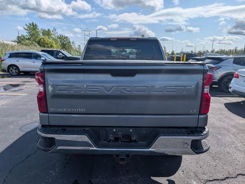 Used 2021 Chevrolet Silverado 1500 LT AWD/4WD image 6
